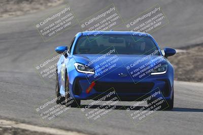 media/Nov-10-2025-Private Event (Mon) [[7fd464aee1]]/Novice/Session 2 (Phil Hill)/